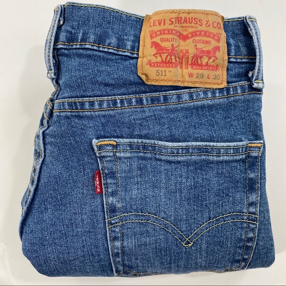 Urban Outfitters Denim - Levi’s 1990 vintage HighRise Jean Medium Indigo